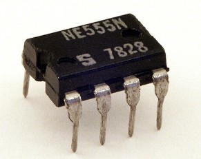 NE555
